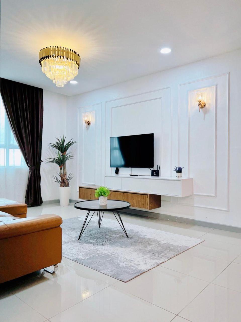 D'Ciella Homes- Sea View, Drawbridge & Ktcc Mall كُوالا تيرينغانو المظهر الخارجي الصورة